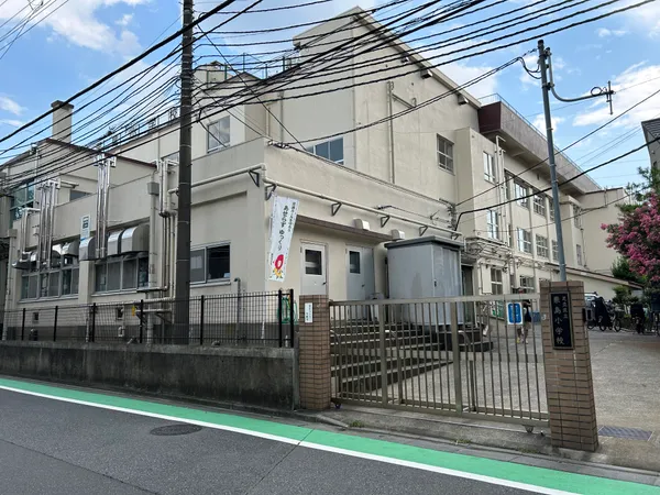 徒歩9分