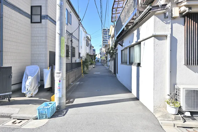 南西側前面道路