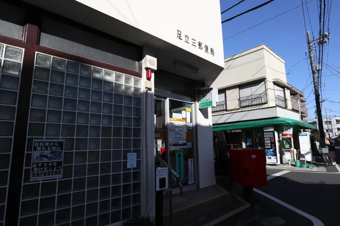 徒歩8分