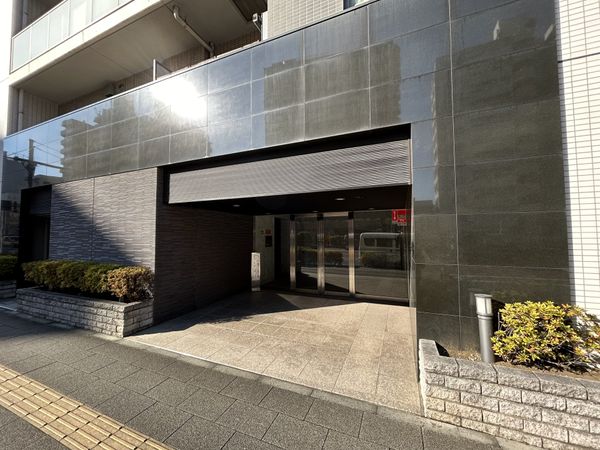 レーベンリヴァーレ北千住プライムアート エントランス レーベンリヴァーレ北千住プライムアート エントランス