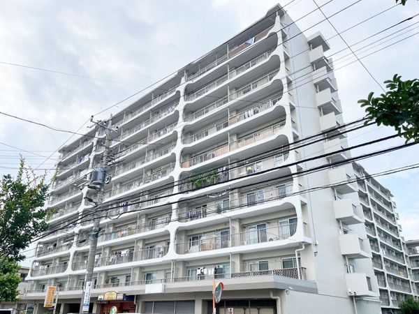日商岩井綾瀬マンション 外観