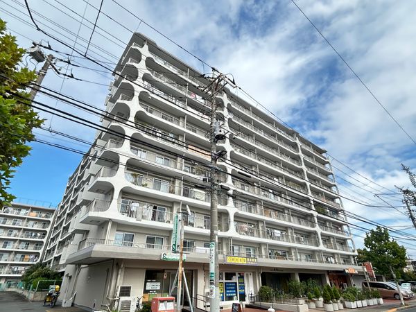 日商岩井綾瀬マンション 外観 日商岩井綾瀬マンション 外観