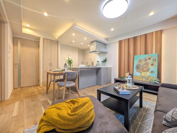 ザ・パームス代々木 リビング ザ・パームス代々木 リビング