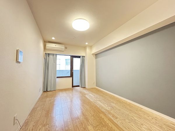 日興パレス三番町 室内