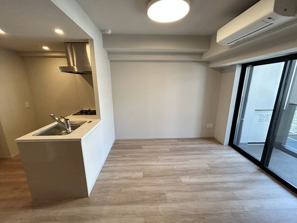 ピアース神楽坂センティア リビング