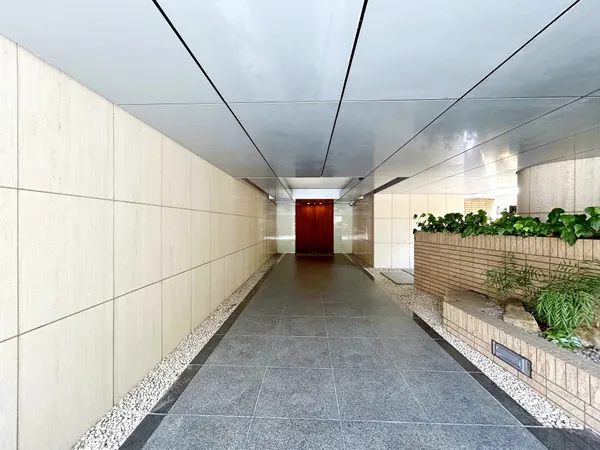 エントランスアプローチ