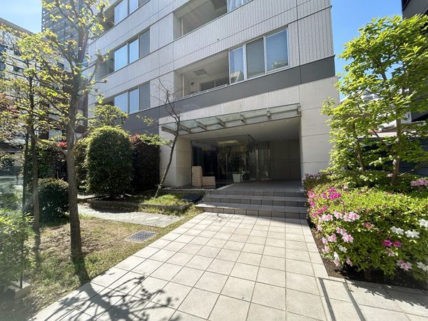 ピアース神楽坂 エントランス