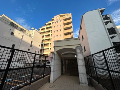 グランスイート ラ・ヴィル エントランス