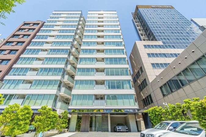 ブランズ市谷田町 外観 ブランズ市谷田町 外観