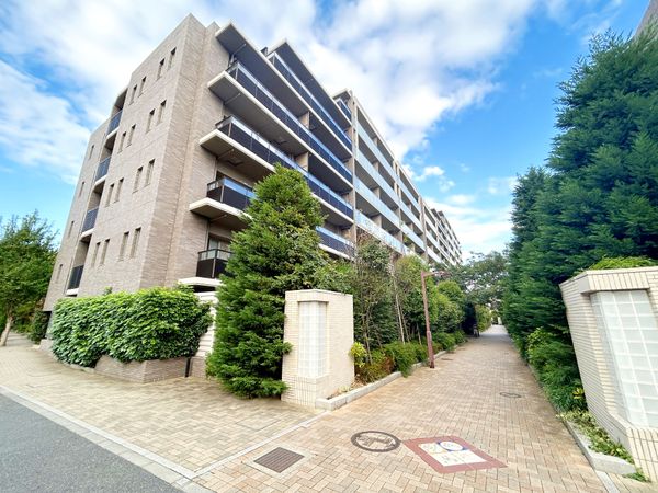 蘆花公園ザレジデンス フォレストコート 外観