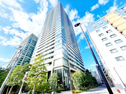 パークシティ中央湊 ザタワー 外観