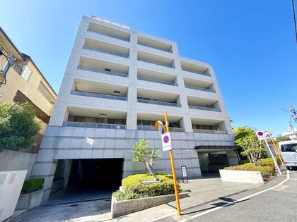 神宮外苑ハウス 外観