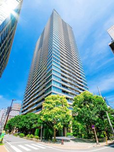 パークシティ中央湊 ザタワー 外観