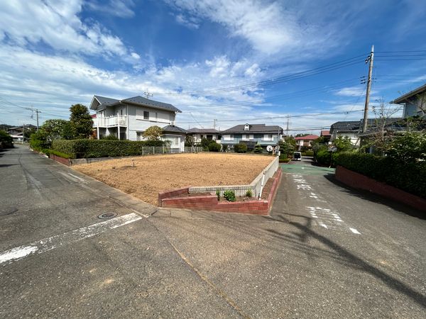 守谷市みずき野2丁目 土地 前面道路含む外観 守谷市みずき野2丁目 土地 前面道路含む外観