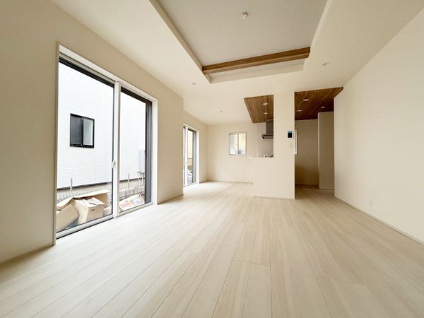 柏市南逆井3丁目 新築戸建2号棟 リビング 柏市南逆井3丁目 新築戸建2号棟 リビング