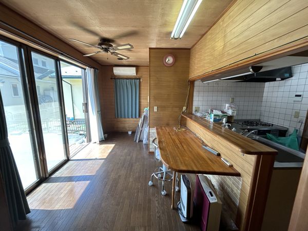 龍ケ崎市松葉4丁目 戸建 リビング 龍ケ崎市松葉4丁目 戸建 リビング
