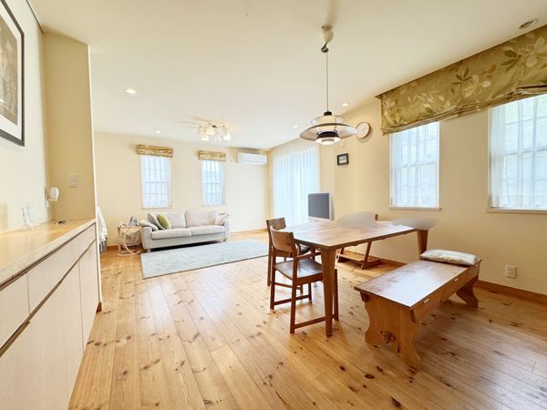 守谷市ひがし野3丁目 戸建 リビング 守谷市ひがし野3丁目 戸建 リビング