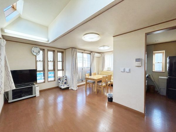 石川町2丁目 戸建 リビング 石川町2丁目 戸建 リビング