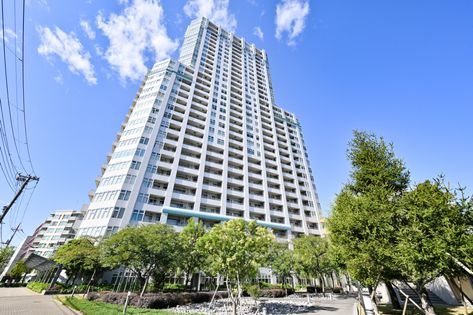 ラグナタワー 外観