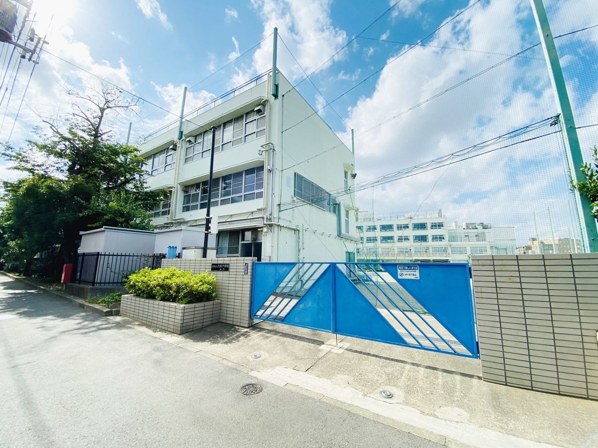 シティハウス下目黒 大鳥中学校(約960m) 大鳥中学校(約960m)