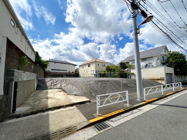 目黒区中根2丁目土地 前面道路含む外観 目黒区中根2丁目土地 前面道路含む外観