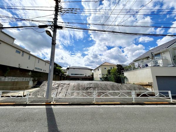 目黒区中根2丁目土地 前面道路含む外観 目黒区中根2丁目土地 前面道路含む外観