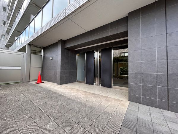 ルネサンス二子玉川 エントランス