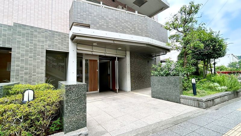 クレッセント二子玉川アッサンブラージュ エントランス