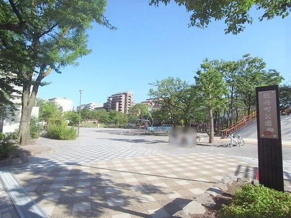徒歩2分。