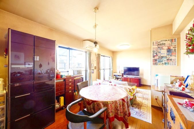 ロイヤルプラザ森下 リビング