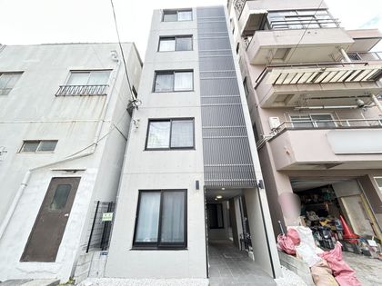 Luxe residence菊川 外観