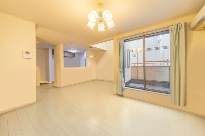 板橋区大山金井町 戸建 リビング