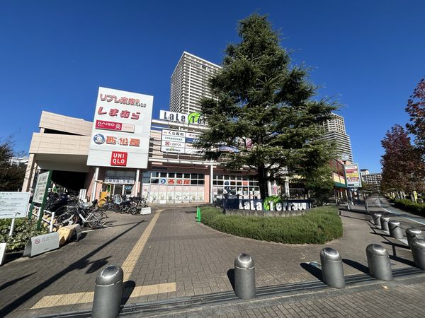 東急ドエル・アルス千住 LaLaテラス南千住(約410m) 東急ドエル・アルス千住 LaLaテラス南千住(約410m)