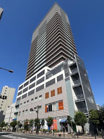 ブランズタワー南千住 外観