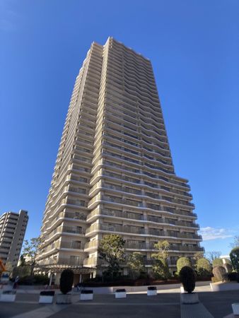 アクロシティタワーズ 外観