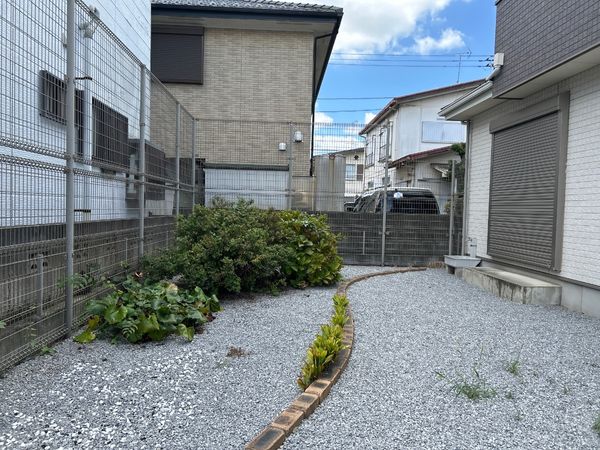 越谷市登戸町 戸建 庭 庭