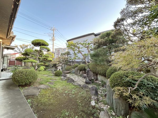 越谷市大字恩間 戸建 庭 越谷市大字恩間 戸建 庭