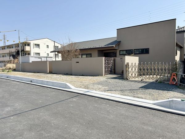 越谷市瓦曽根3丁目 戸建 外観