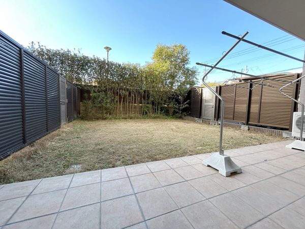 ディーレスティア越谷赤山町 庭 ディーレスティア越谷赤山町 庭