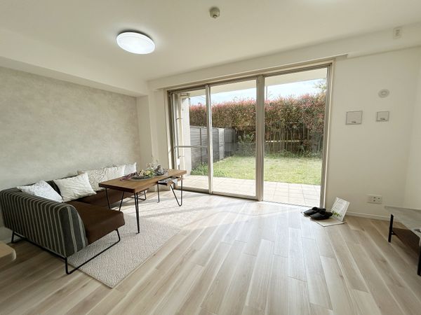 ディーレスティア越谷赤山町 リビング ディーレスティア越谷赤山町 リビング