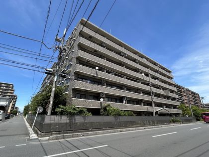 モアグランデ南越谷 外観