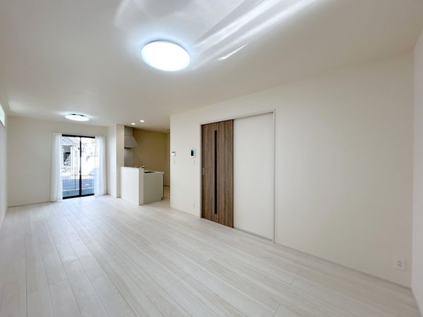 ふじみ野市鶴ケ舞1丁目 新築戸建 リビング