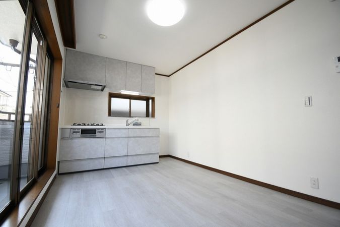 ふじみ野市鶴ケ舞1丁目 中古戸建 リビング