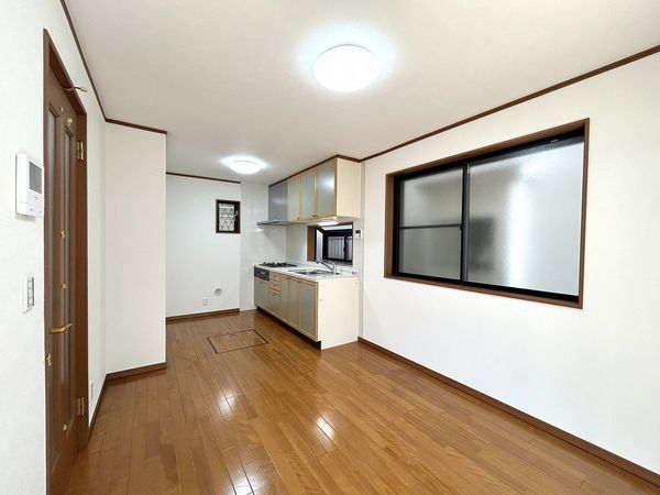 ふじみ野市西鶴ケ岡2丁目 戸建 リビング