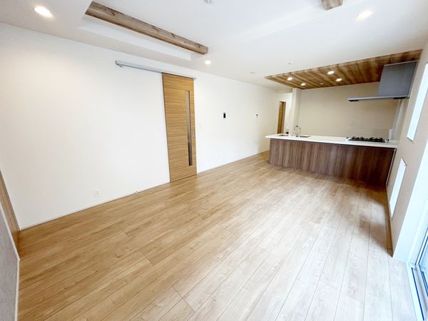 ふじみ野市大井中央1丁目 42号棟 新築戸建(セントラルパークヒルズ) リビング