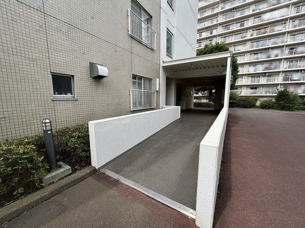 みよしみずほ台サンライトマンション D棟 エントランス エントランス