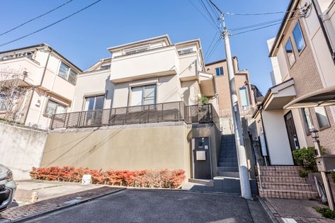 調布市西つつじケ丘3丁目戸建 外観