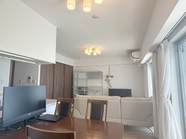 グランスイート鵜の木リバージュ リビング