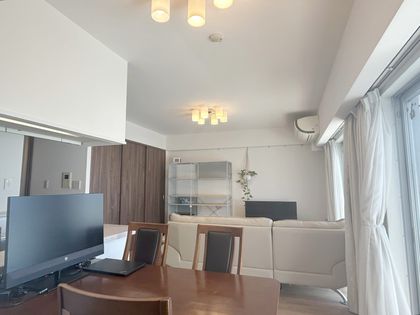 グランスイート鵜の木リバージュ リビング