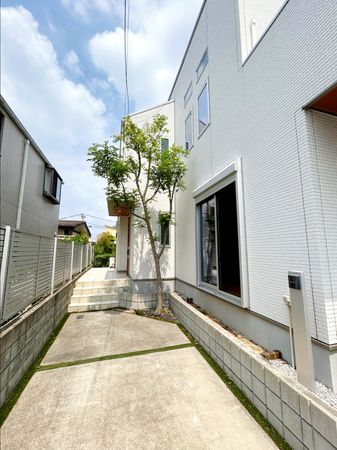 大田区田園調布5丁目戸建 玄関